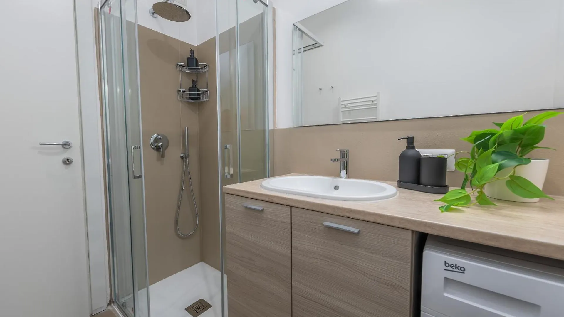 Gulli'S Apartment In Arco Della Pace Milano 0*,  Italia
