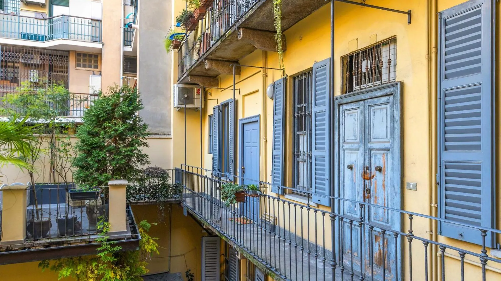 Gulli'S Apartment In Arco Della Pace Milano Italia